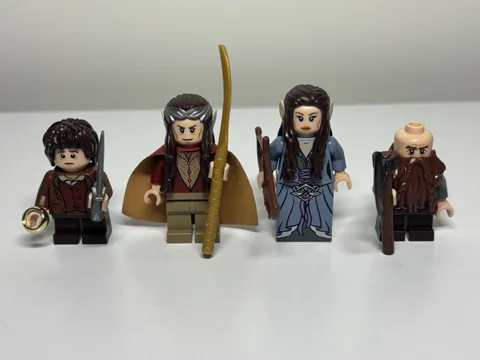 LEGO Lord Of The Rings 79006 Minifigure Arwen Sand Blue Dress Elrond Frodo Gimli
