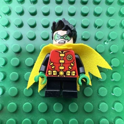 Lego DC Super Heroes Minifigure Robin Green Mask Batman