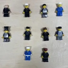 LEGO Minifigure Lot of 10 Flight Attendants Airport Crew Airline