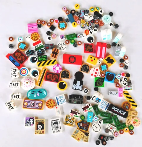 Lego Printed Variety Brick Lot Many Rare Vintage HTF Items Must See Photo 🔥🔥
