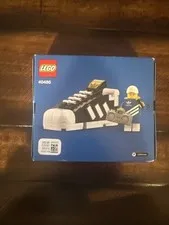 Lego  Mini Adidas Originals Superstar 40486 with minifigure NEW shoe sneaker
