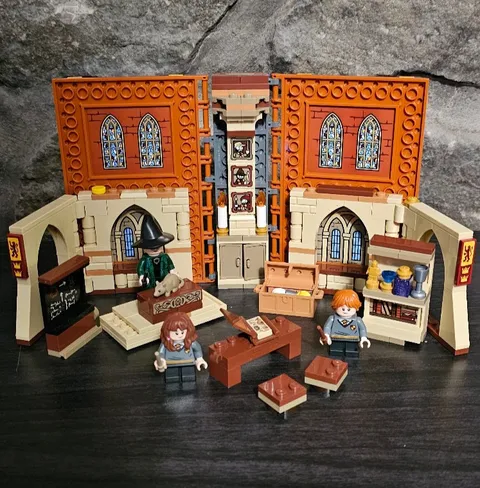LEGO Harry Potter: Hogwarts Moment: Transfiguration Class (76382) NO BOX