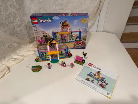LEGO Friends 41743 Hair Salon Complete w/ Box & Instructions 100% Complete EUC