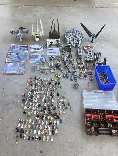 LEGO Star Wars Millennium Falcon/Kylo Ren Shuttle and a ton of other stuff 