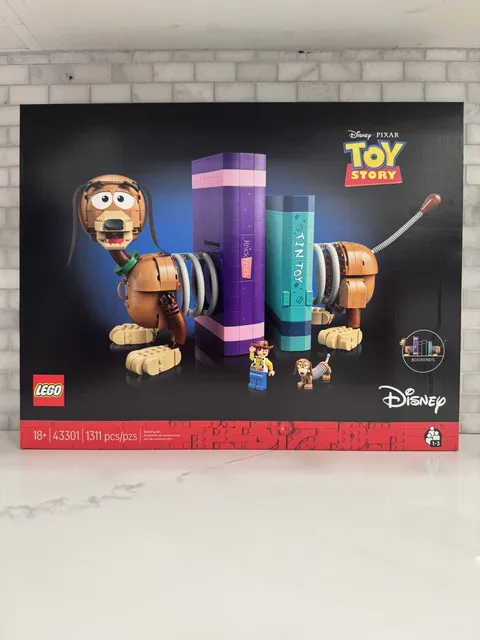 LEGO 43301 Disney and Pixar Toy Story Slinky Dog Bookends BRAND NEW