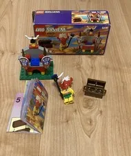 Lego vintage Pirates Islanders 6236 King Kahuka complete with box
