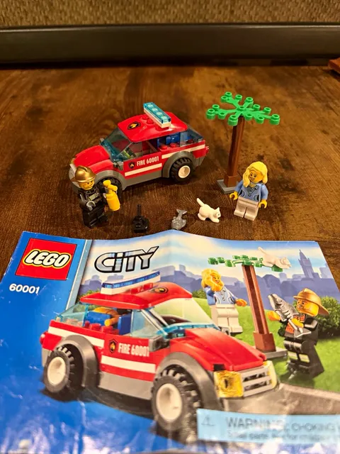 LEGO City Fire 60001 Fire Chief Car w/ Fire Chief Minifigure Instructions No Box