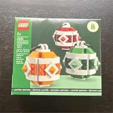 Sealed LEGO Seasonal Christmas Decor Set 40604 182pcs Limited Edition 