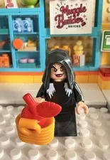 Lego Disney The Evil Queen In Disguise Minifigure With Accessories 