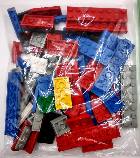 Lego Plates 2x8 2x6 2x4 2x3 4x4 2x2 1x10 1x8 1x4 1x3 1x2 1x1 Lot 74 Pieces