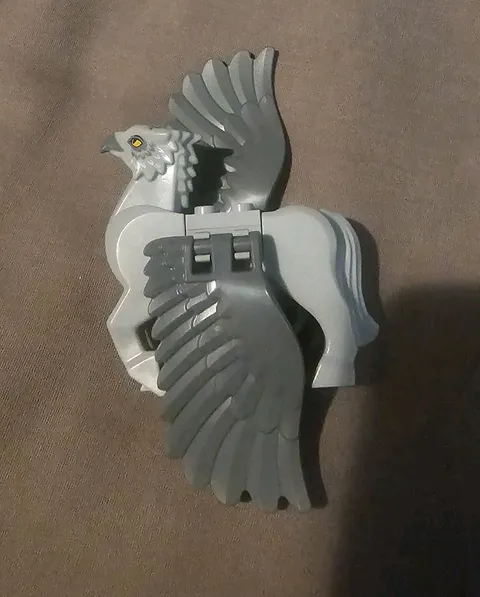 LEGO Hippogriff buckbeack Harry Potter Hagrid's Hut Buckbeak's Rescue 