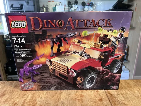 Rare New 2005 LEGO 7475 Dino Attack Fire Hammer Vs. Mutant Lizards Sealed Viper