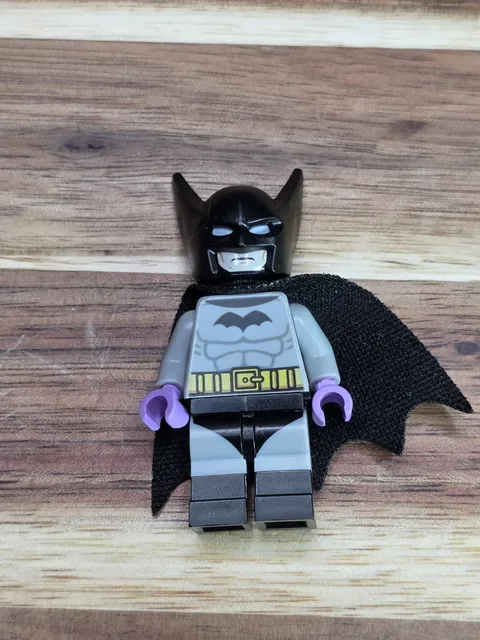 LEGO Batman Minifigure w/ Black Cape & Cowl, Gray Suit, Purple Hands CMF Series