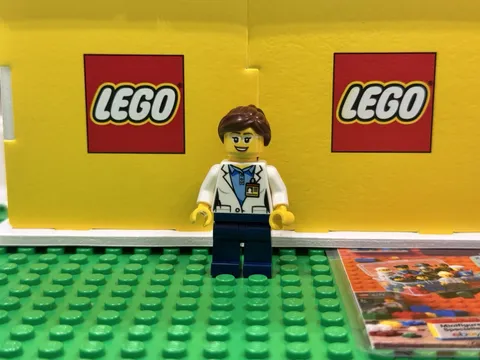 LEGO Girl Female Woman NASA Scientist Space Aerospace Engineer Air Force Navy 
