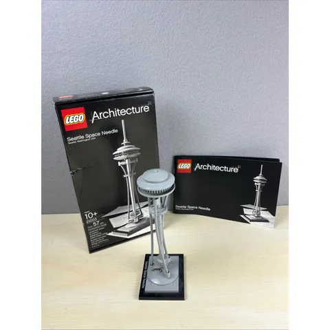 LEGO Architecture Seattle Space Needle 21003 Landmark Series Building Set Boxed