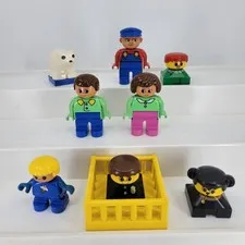 Vintage Lego Duplo Lot - Family Mom Dad Kids Baby Dog Clown PlayPen Polar Bear