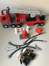 Lego Duplo Town Set 4681 Firetruck 