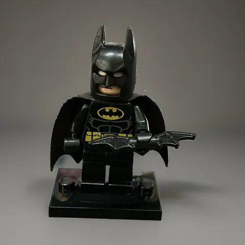 LEGO Batman Minifigure w/ Cape, Cowl Mask/Helmet, Batarang & Display Stand