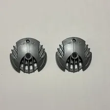 LEGO Bionicle Weapon 5 x 5 Shield with 7 Fins 45274 Pearl Light Gray x2