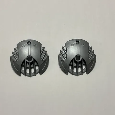 LEGO Bionicle Weapon 5 x 5 Shield with 7 Fins 45274 Pearl Light Gray x2