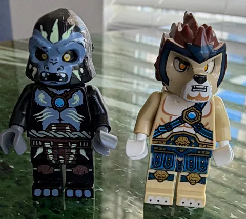 LEGO Legends of Chima Minifigures Longtooth & Laval Lot of 2 Plastic Age 6+