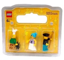 Lego Build a Minifigure Store Fairy Wand Chef Chicken Hat Spider Pirate Cobra