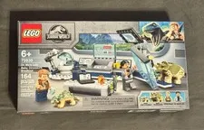 LEGO JURASSIC WORLD -- DR. WU'S LAB BABY DINOSAURS BREAKOUT BRAND NEW SET 75939
