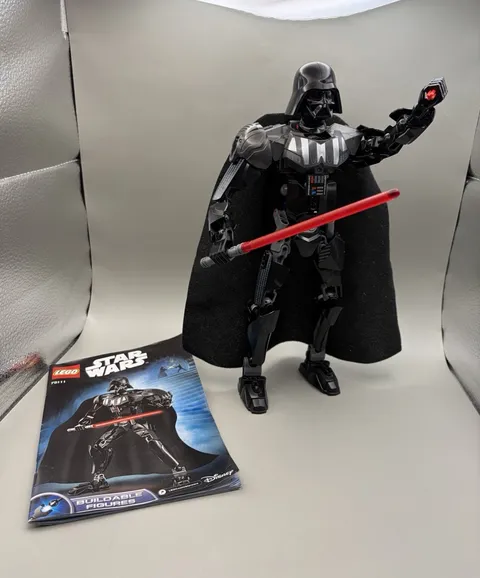 Retired Lego Darth Vader buildable figure Star Wars 75111 w. manual preowned