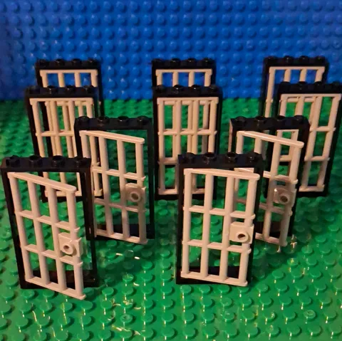 Lego Door Frame 1x4x5 In Black. With 6 Jail Cell Inserts 4 Jail Doors. Lot Of 10