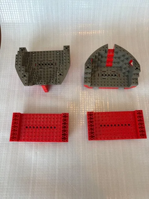 [RARE REISSUE] LEGO Pirates 6290 Red Beard Runner Ship