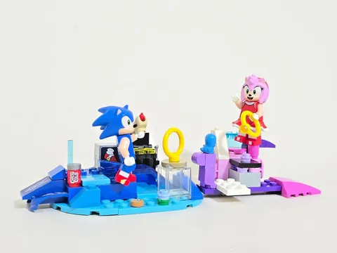 Lego Minifigure Sonic the Hedgehog son001 & Lego Amy son005
