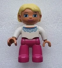 Lego Duplo Figure Woman yellow hair white/magenta