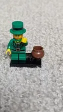 LEGO Series 6  Collectible Minifigures - CMF - 8827 - Leprechaun pot o' gold