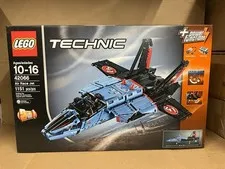LEGO TECHNIC: Air Race Jet (42066)-New, sealed