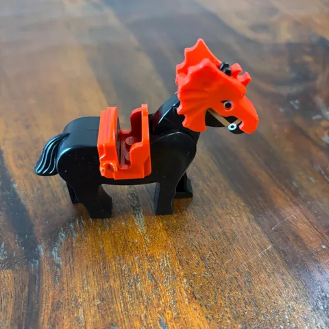 LEGO Castle Dragon Knight Horse Black with Red Dragon Armor and Saddle Vintage