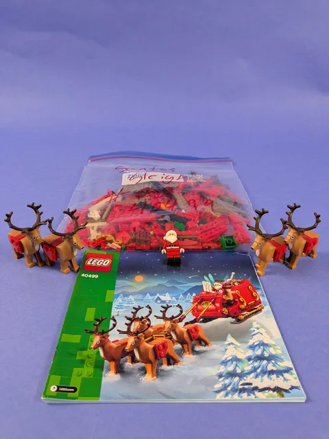 LEGO Holiday & Event Santa's Sleigh 40499 Complete Set Pre-Owned