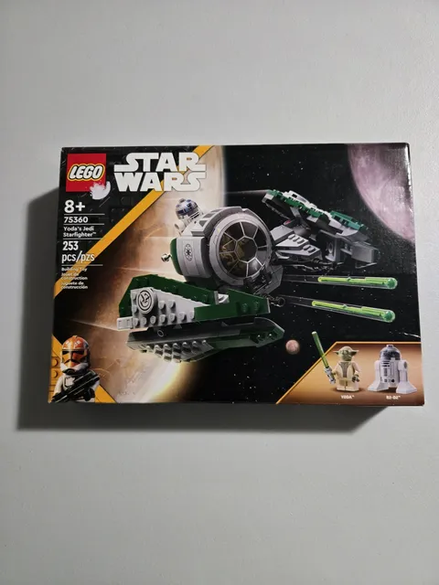 LEGO Star Wars Yoda's Jedi Starfighter 75360