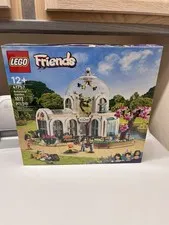 LEGO Friends Botanical Garden 41757 from 2023. Sealed 