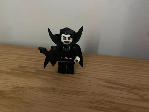 LEGO® Vampire Collectible Minifigure Series 2 - CMF 8684 Retired