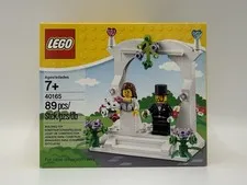 LEGO Minifigure Wedding Favor Set with Bride + Groom! RARE! BRAND NEW! SEALED!