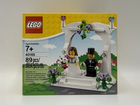 LEGO Minifigure Wedding Favor Set with Bride + Groom! RARE! BRAND NEW! SEALED!