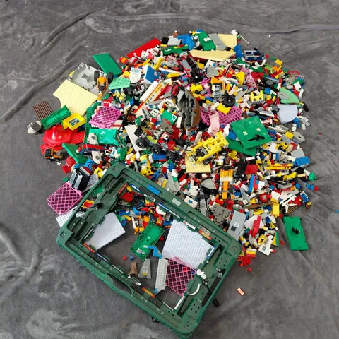 LEGO ® bundle kiloware mixed 18 kg - bricks plates vehicles football stadium