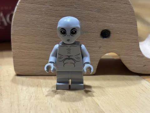 LEGO 21369 X-Files Gray Alien MINIFIGURE from XFiles Ideas set