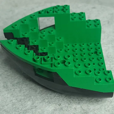 LEGO 6050c04 Boat Hull 12 x 12 x 5 1/3 Green Top 6050 6051 Black x1 Vintage