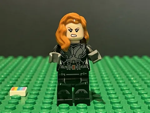 Lego Marvel Black Widow Minifigure sh0637 Black Jumpsuit Printed Arms & Legs