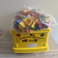 Vtg 1997 LEGOS DUPLO Storage Ride On Bus Base Plates Building Blocks More
