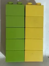 Lego Duplo 2x2 Lot Of 10 Pieces Parts Yellow Green