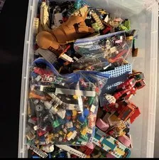 17.8 lb LEGO Bulk Lot Parts Minifigures Baseplates Organizer Included￼