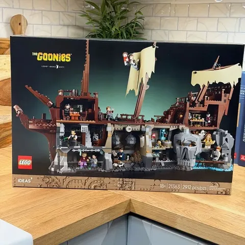 LEGO Ideas The Goonies (21363) – 2,912 Pieces, 12 Minifigures