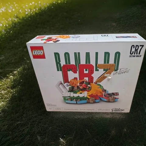 LEGO Christiano Ronaldo - Soccer Highlights (43012) Brand New - Sealed Box